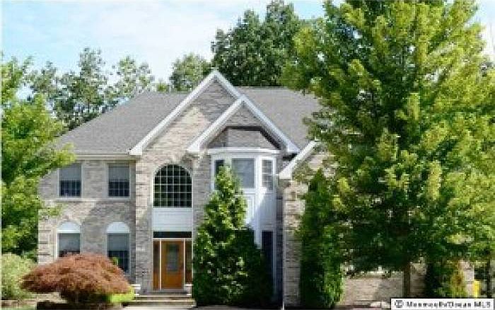 1st image of 13 Salvatore Dr