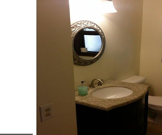 5th image of 2797 2nd St N