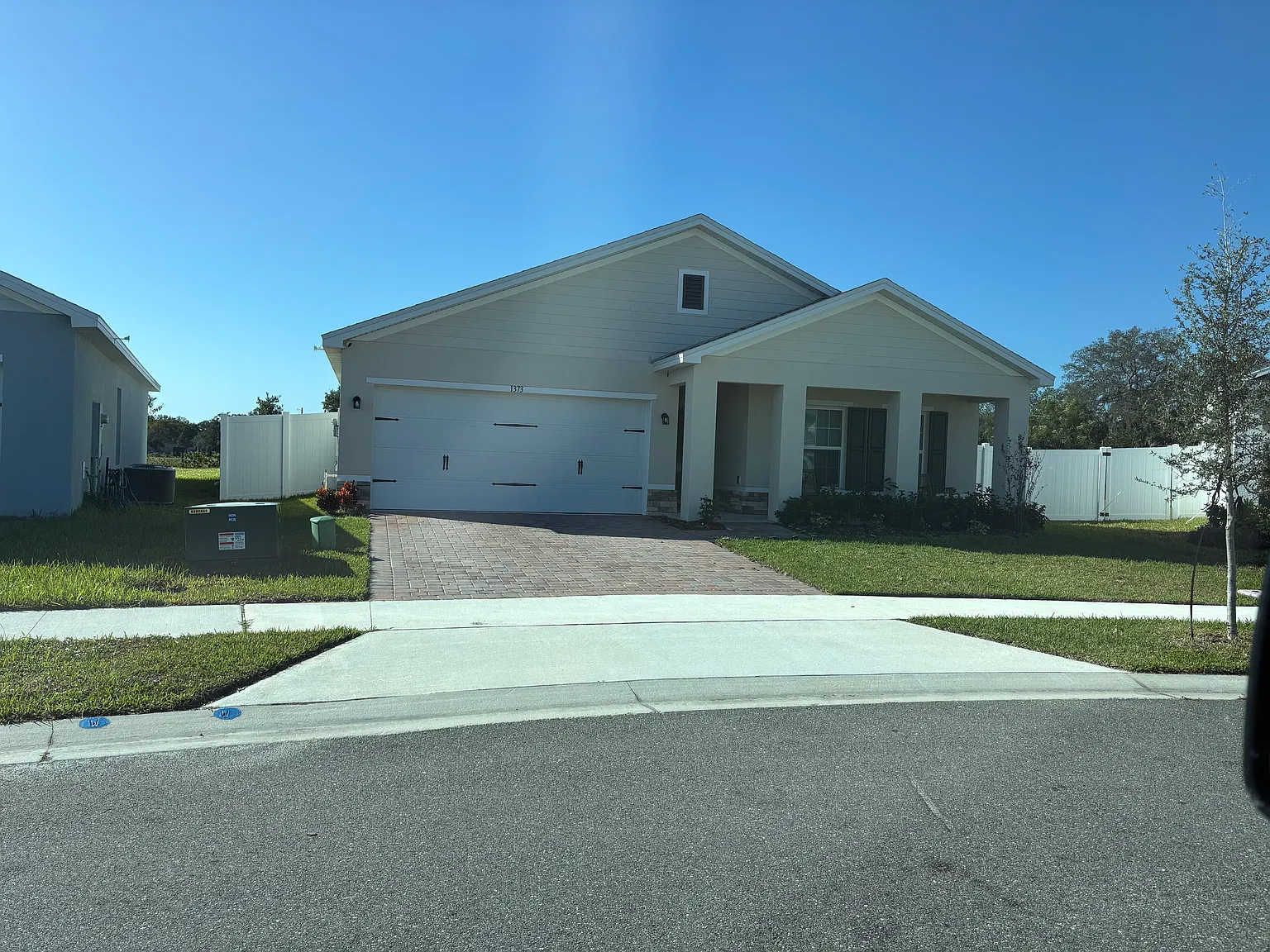 3 bed, 1452 sqft, $2,300 — Photo 2