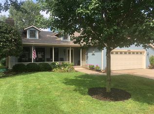 1075 Highmeadow Ct SW, Byron Center, MI 49315