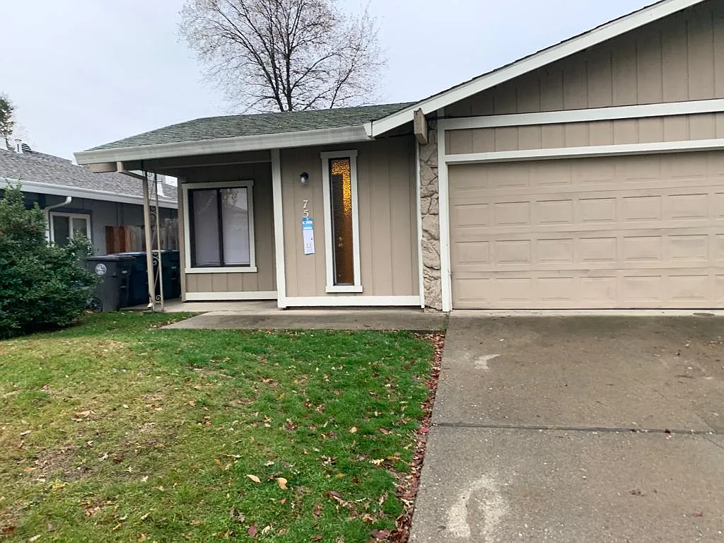 7549 Gallant Cir photo 1