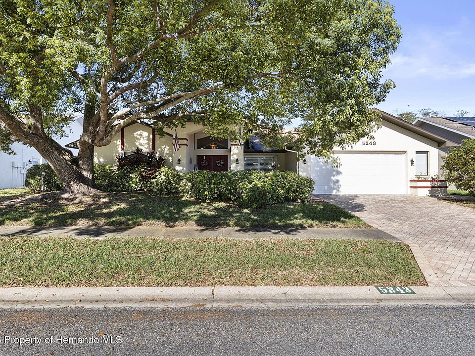 1st image of 5243 Saltamonte Dr