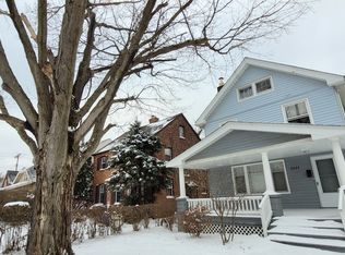 2244 Barrington Rd, University Heights, OH 44118