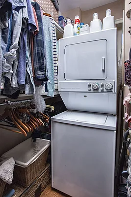 Sold by The Bamberger Group | media 27