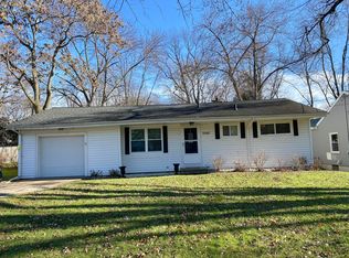 3507 Harding Rd, Jackson, MI 49203