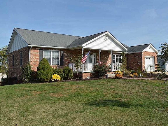 3rd image of 508 Stephenson Ct