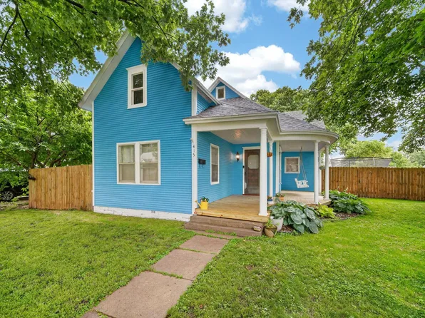 415 N 1st Ave, Winterset, IA 50273