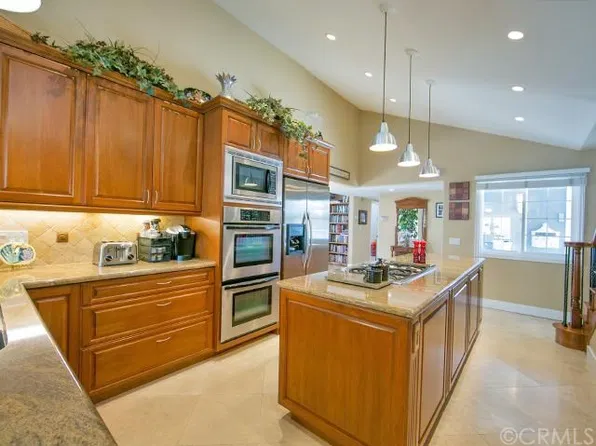 16575 Hemlock Cir, Fountain Valley, CA 92708