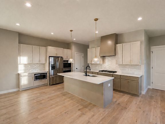 3rd image of 1407A Mineral Springs Pkwy