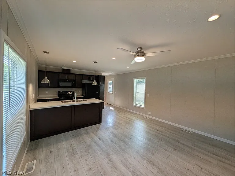 205 Greenbriar St — Photo 6