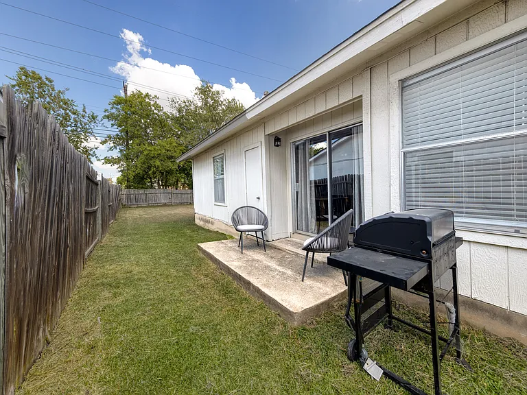 12207 Dundee Dr #A — Photo 19