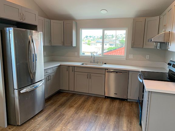 All new stainless steel appliances, quartz countertops, and cabinets.