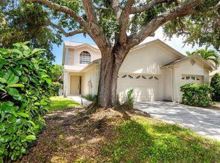 2566 W Brook Ln, Clearwater, FL 33761