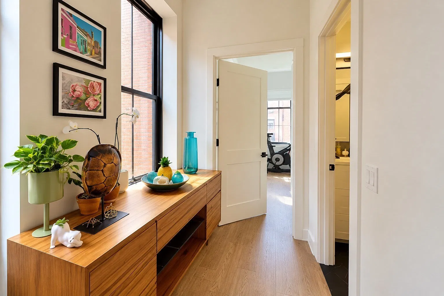 2 bed, 2.0 bath, 946 sqft, $3,350 — Photo 3