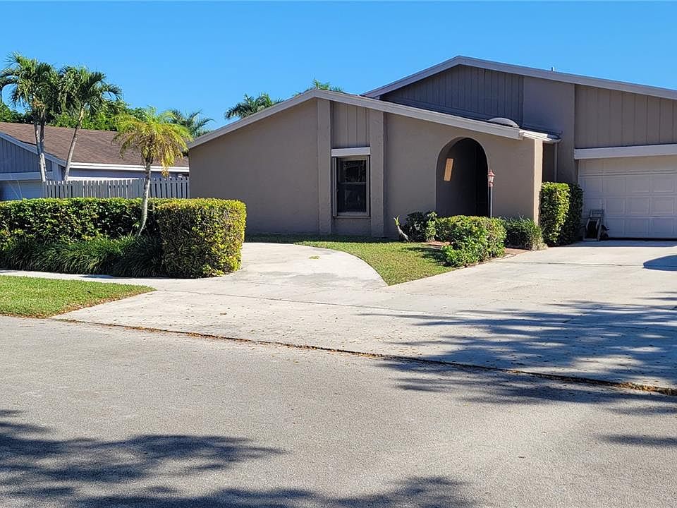 10605 SW 132nd Ct, Miami, FL 33186 | Zillow