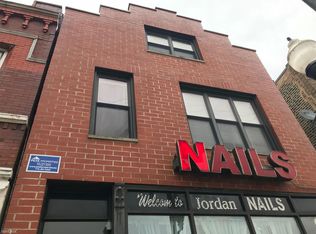 2010 W Chicago Ave, Chicago, IL 60622