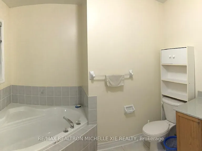 28 Bartlett Rd — Photo 11