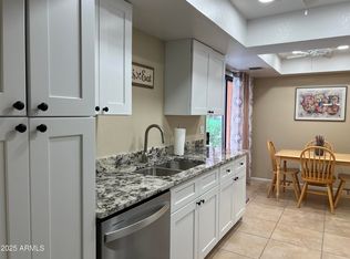 12212 N Paradise Village Pkwy S APT 142, Phoenix, AZ 85032