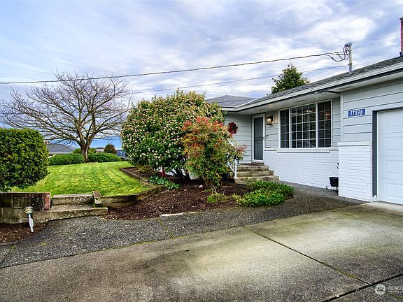4th image of 17098 Marlee Drive