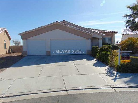 2nd image of 2211 Annbriar Ave