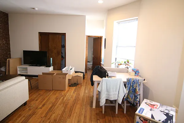 Rented by Guidance Realty Corp. | media 33