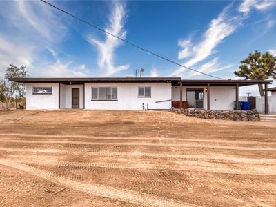 4025 Lucerne Vista Ave, Yucca Valley, CA, 92284