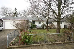 3634 Park Dr photo 1