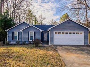 6181 Amberly Rd, Rex, GA 30273