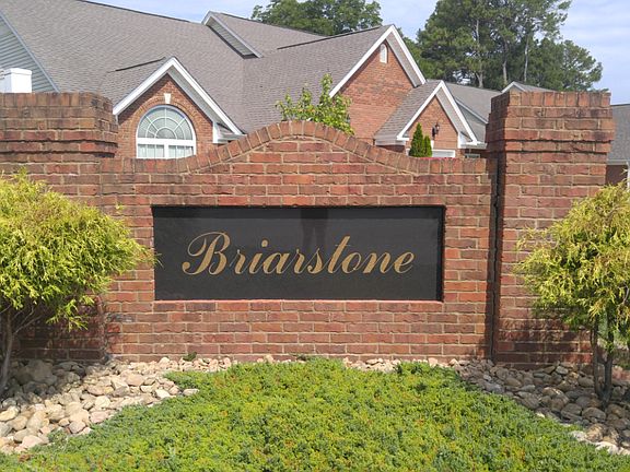 3rd image of 296 Briarstone Dr