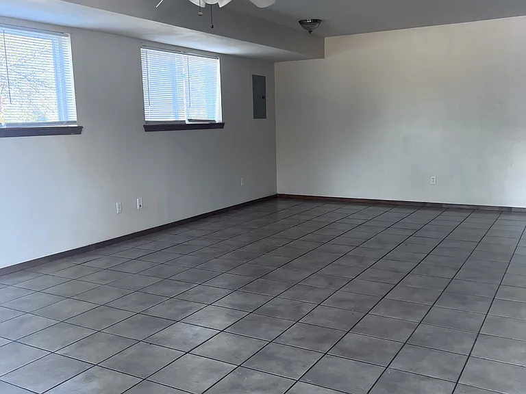 2401 W Main St #1B — Photo 3