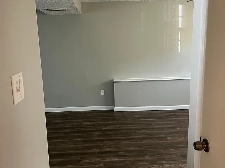 77 Garner Ave — Photo 30