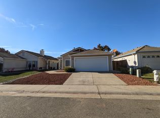 9087 Bristol Plaza Way, Elk Grove, CA 95624