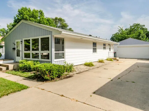 1120 3rd St NE, Rochester, MN 55906