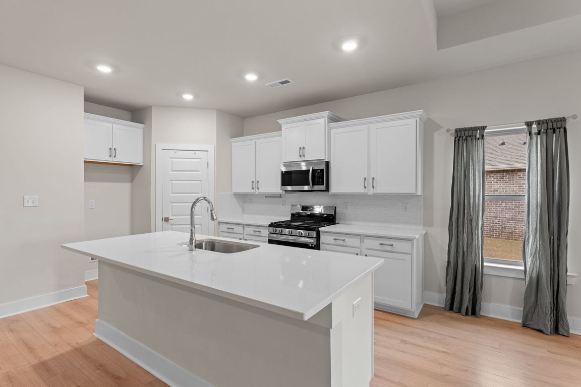 next background image