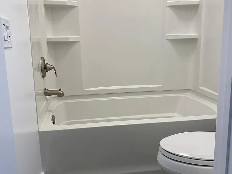 625 Garnet St #1 — Photo 3