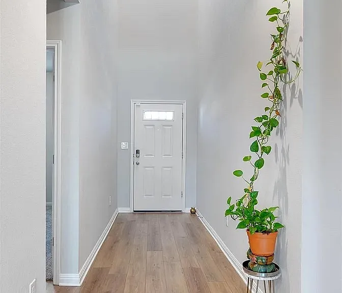14501 Bryce Ln — Photo 3