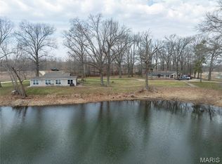 2865 Lim Long Ln, Nebo, IL 62355