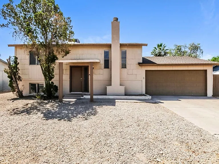 4336 E Nancy Ln — Photo 1