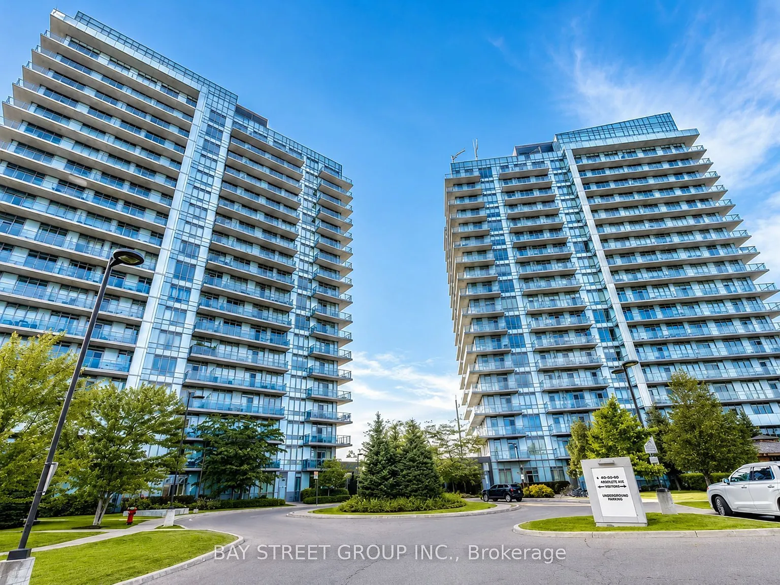 3 bed, $3,200 — Photo 1