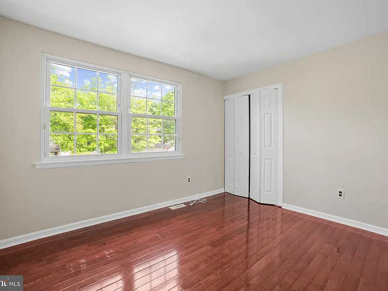 109 Stratton Ln — Photo 19