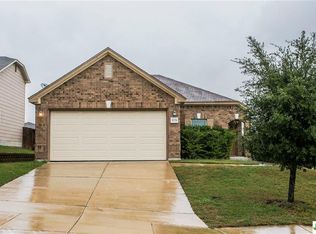 5779 Maxfli Dr, Schertz, TX 78108