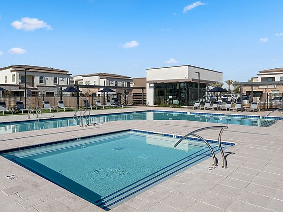 4th image of 9625 W Olive Ave #1056