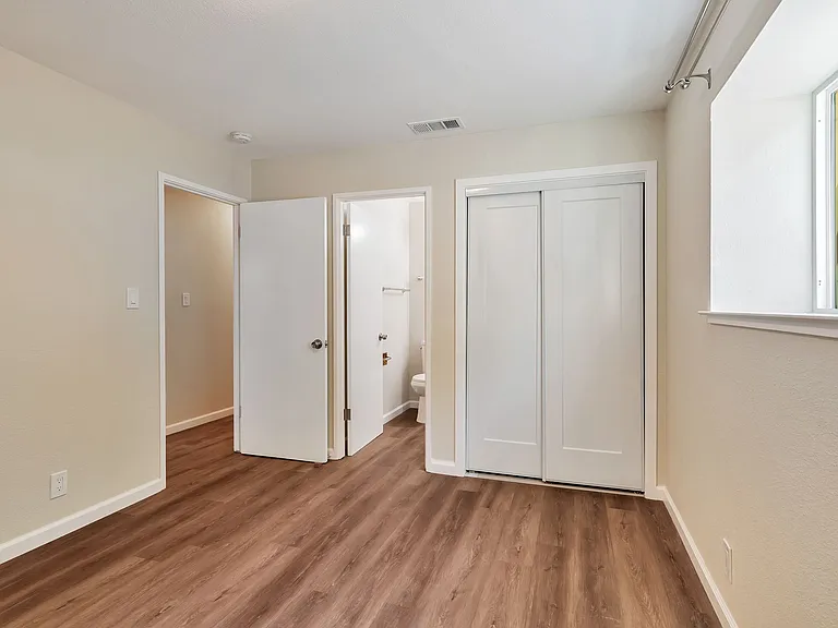 1581 Willowdale Dr — Photo 26