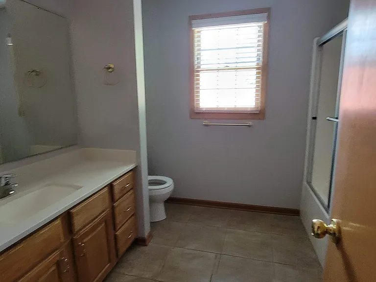 4100 Starr St — Photo 12