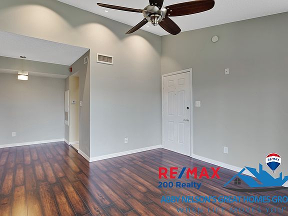 3rd image of 3740 Idlebrook 208 Cir