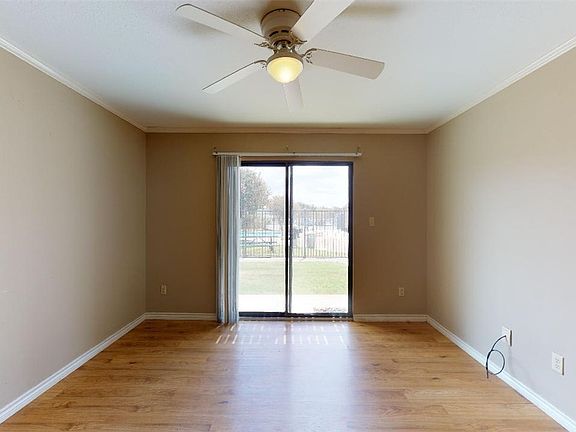 4th image of 904 University Oaks Blvd APT 121