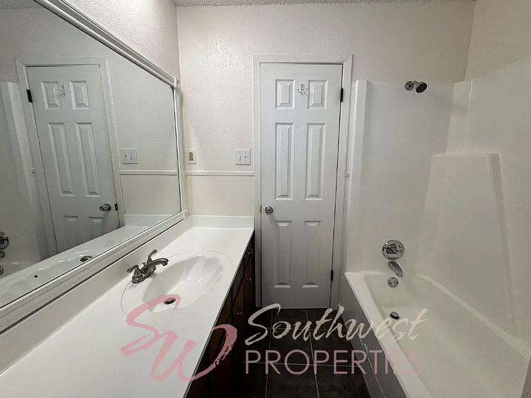 208 Prairie Wind Blvd — Photo 12