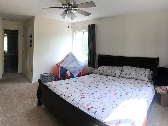 Master Bedroom with attached Bath and Walk in closet