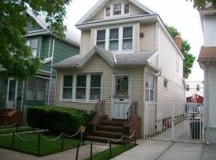 10438 110th St, Jamaica, NY 11419