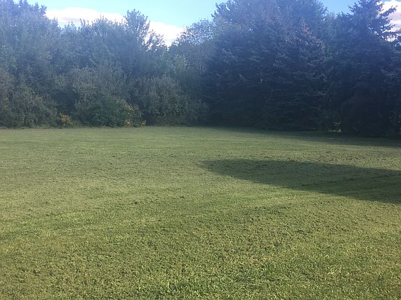 5th image of 13471 Morgan Dr